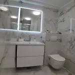 Via * سبليت
