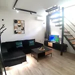 شقة Via سبليت